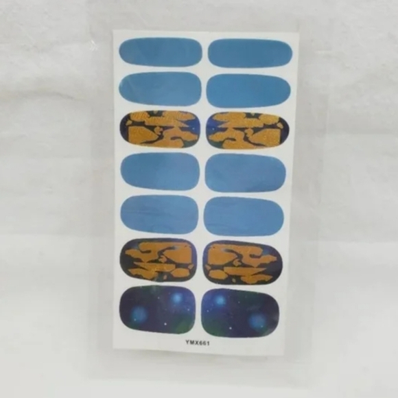 Self Adhesive Nails Wrap - Picture 1 of 6